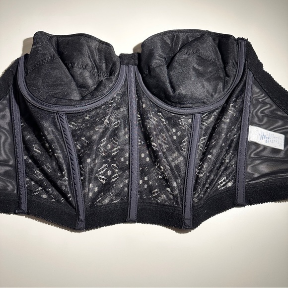 Vintage Lace Bustier Corset - Picture 5 of 9